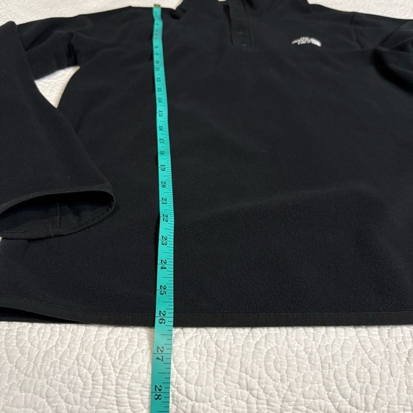 The North Face Black Pullover Jacket - Picture 8 of 9